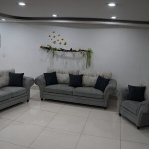 SALA SAN ANDRES AMSTERDAM 3-2-1 CON COJINERIA